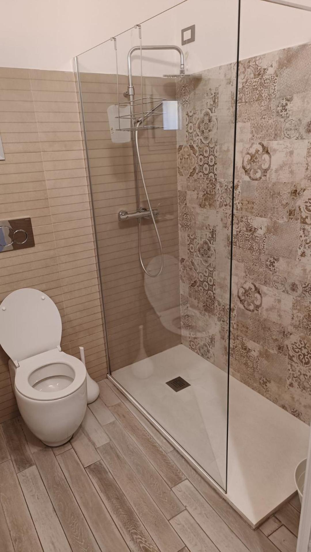 Quarantadue Quindici Hotel Termoli Buitenkant foto