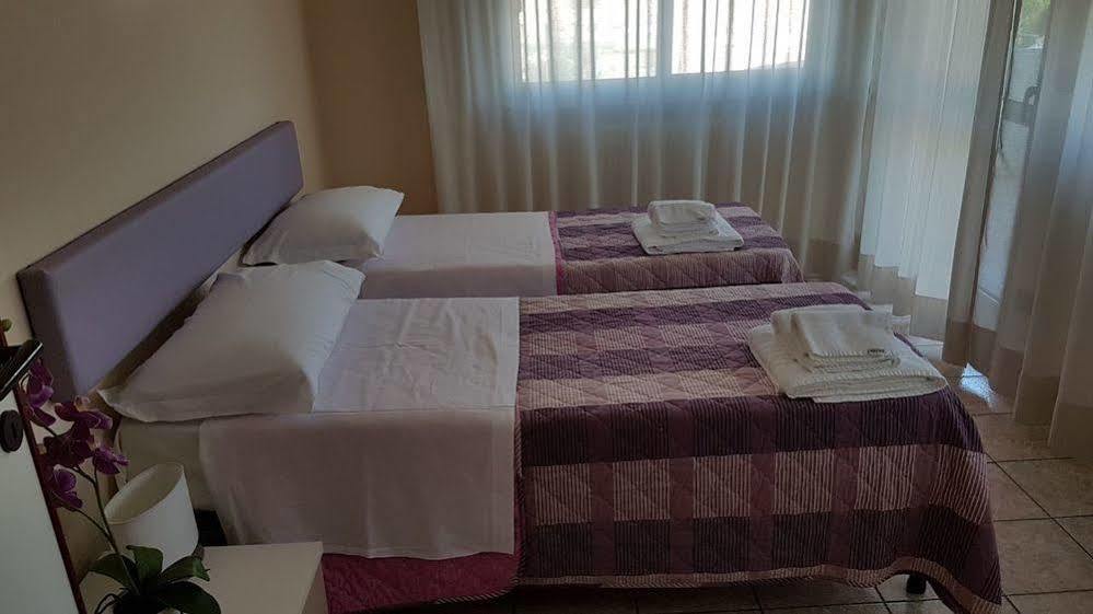 Quarantadue Quindici Hotel Termoli Buitenkant foto