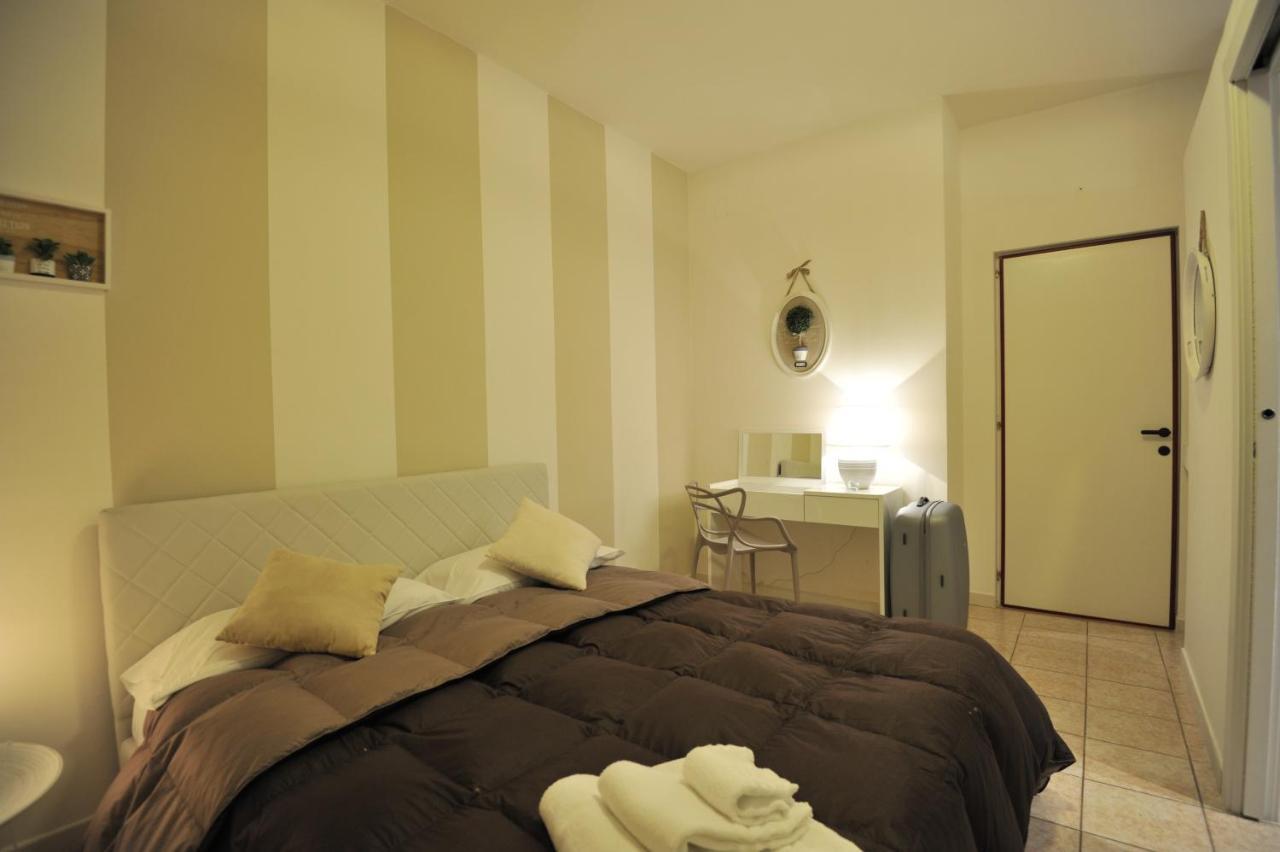 Quarantadue Quindici Hotel Termoli Buitenkant foto